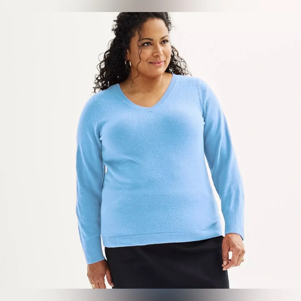 New Croft & Barrow women’s extra soft v neck sweater 3X 24 26 - Picture 1 of 4